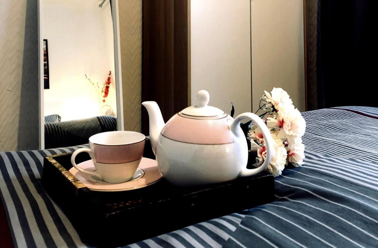 33Sm Dreams Unlimited Serviced Accommodation- Staines - Heathrow スタンウェル エクステリア 写真